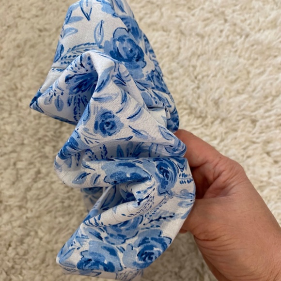 Floral Hair Scrunchie. Blue/White . XL. Cottagecore. Spring. Easter. Summer - Picture 5 of 6